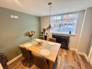 Photo 19- click for photo gallery